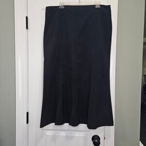 NYCC Size 16 Black Midi Skirt